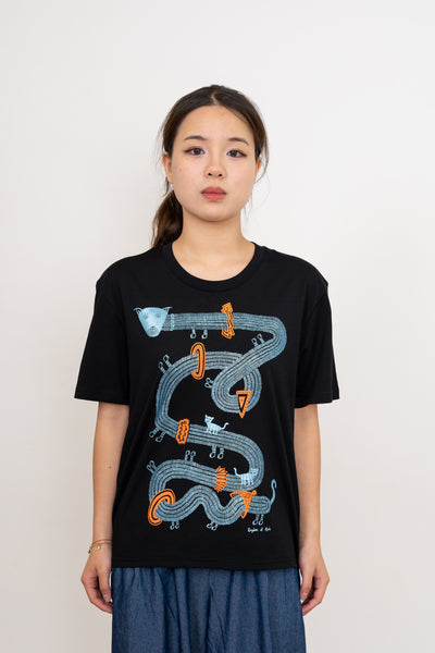 The Time Travelling Dog Women's Monarch Tee, Black / Metallic Blue