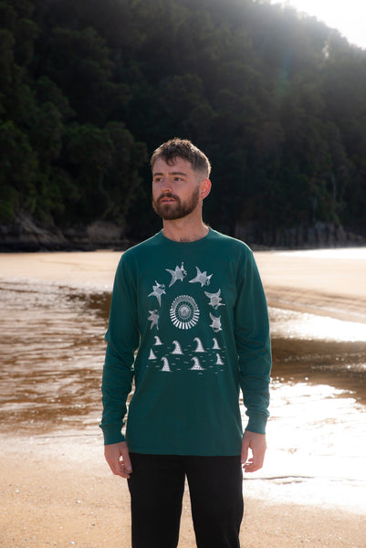 The Pancake Seas & The Wizard Hatted Fish Men's Cuffed Longsleeve Tee