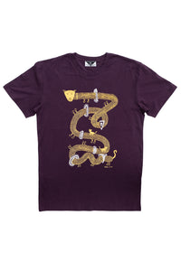 The Time Travelling Dog Men's Sovereign Tee, Plum